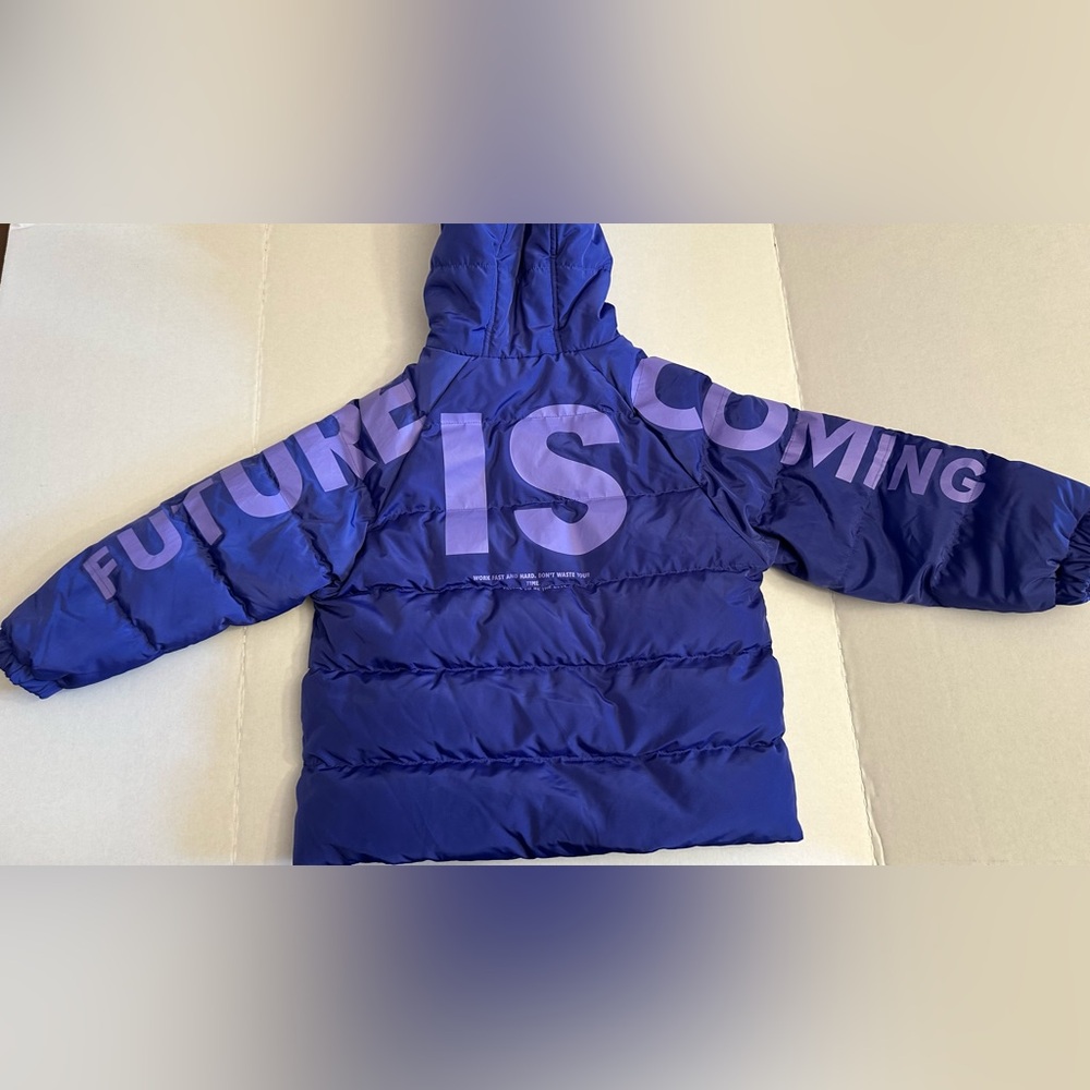 Balabala brand size toddler 120/60 (5T) purple coat in great condition